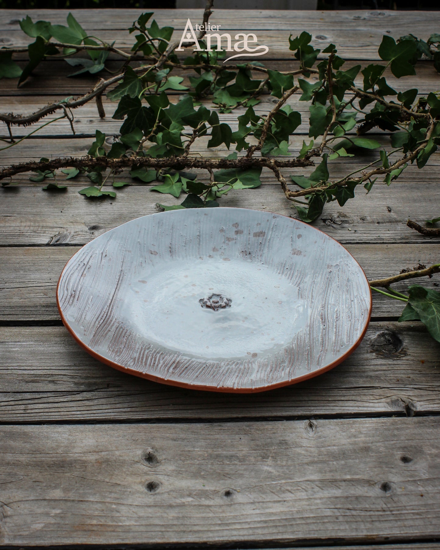 Assiette plate Vieux Chêne - Céramique artisanale - Esprit de la forêt