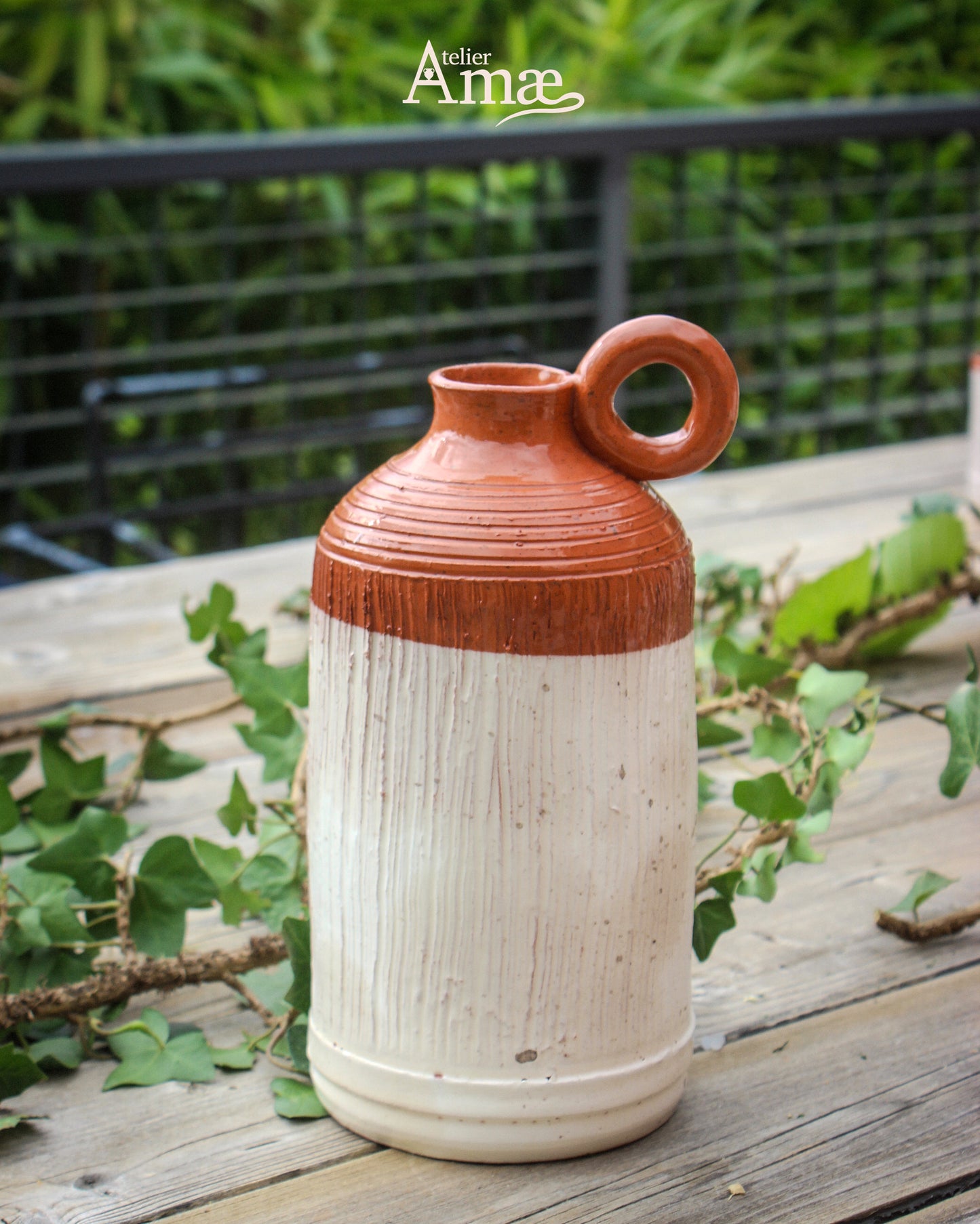 Carafe en terre cuite artisanale - Céramique fait main - Vieux Chêne