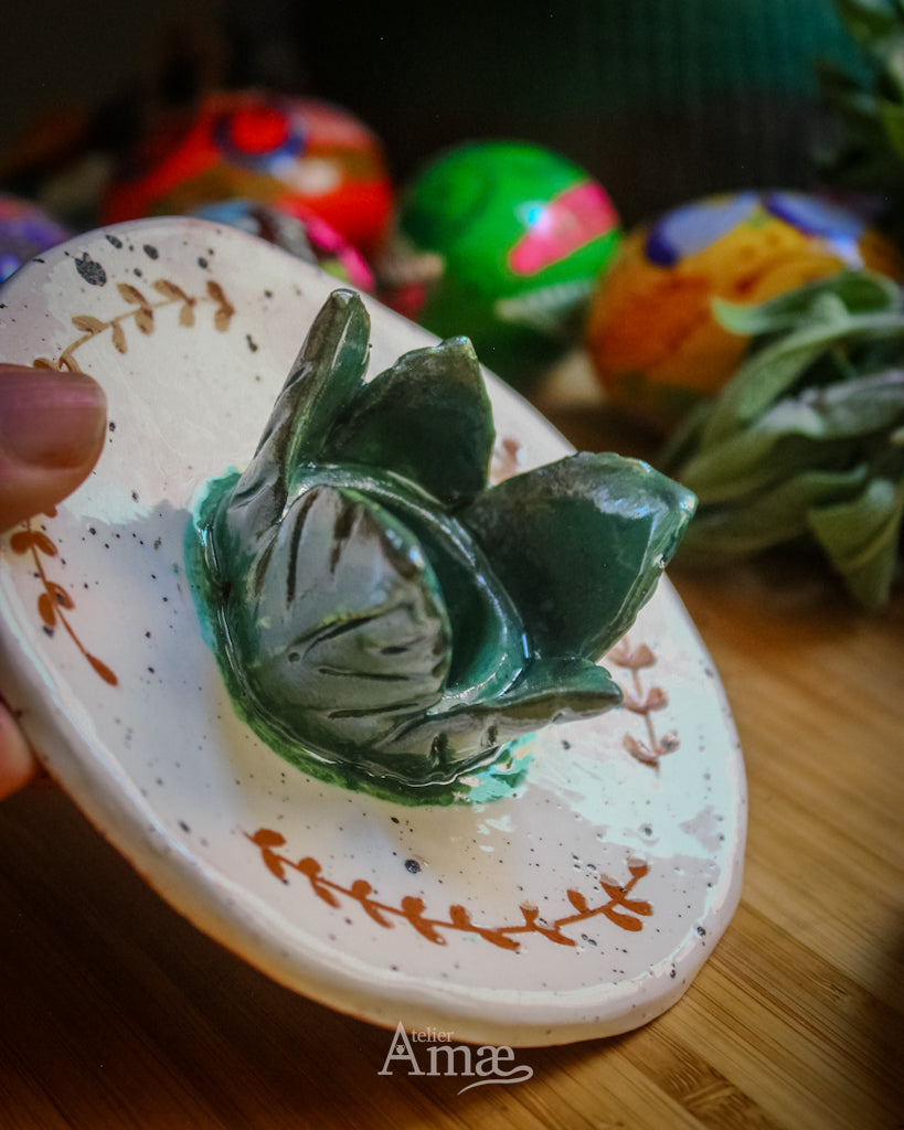 Taza para huevos de Ostara Nest