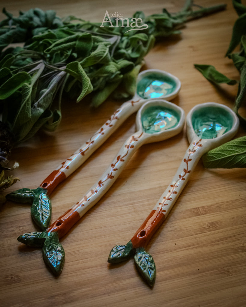 Cuchara de ramita de primavera