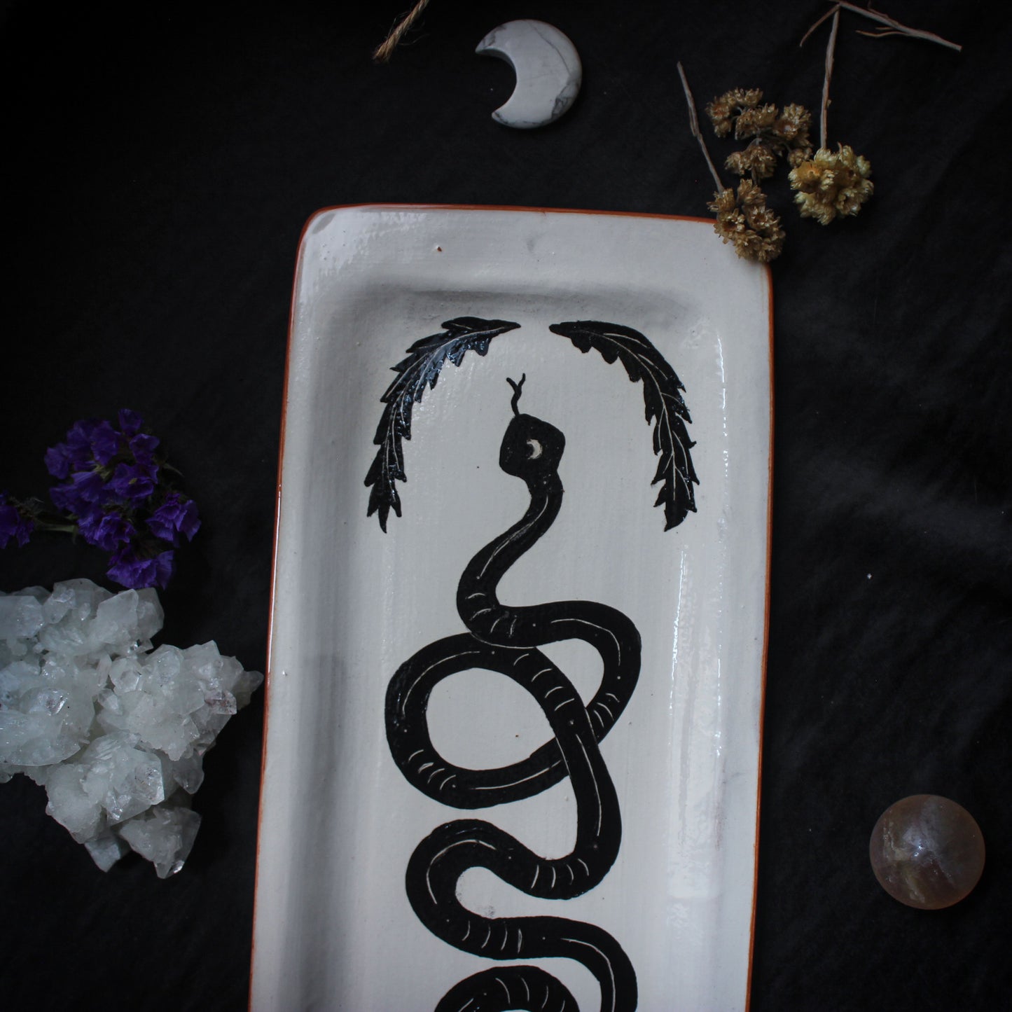plat plateau serpent en céramique
