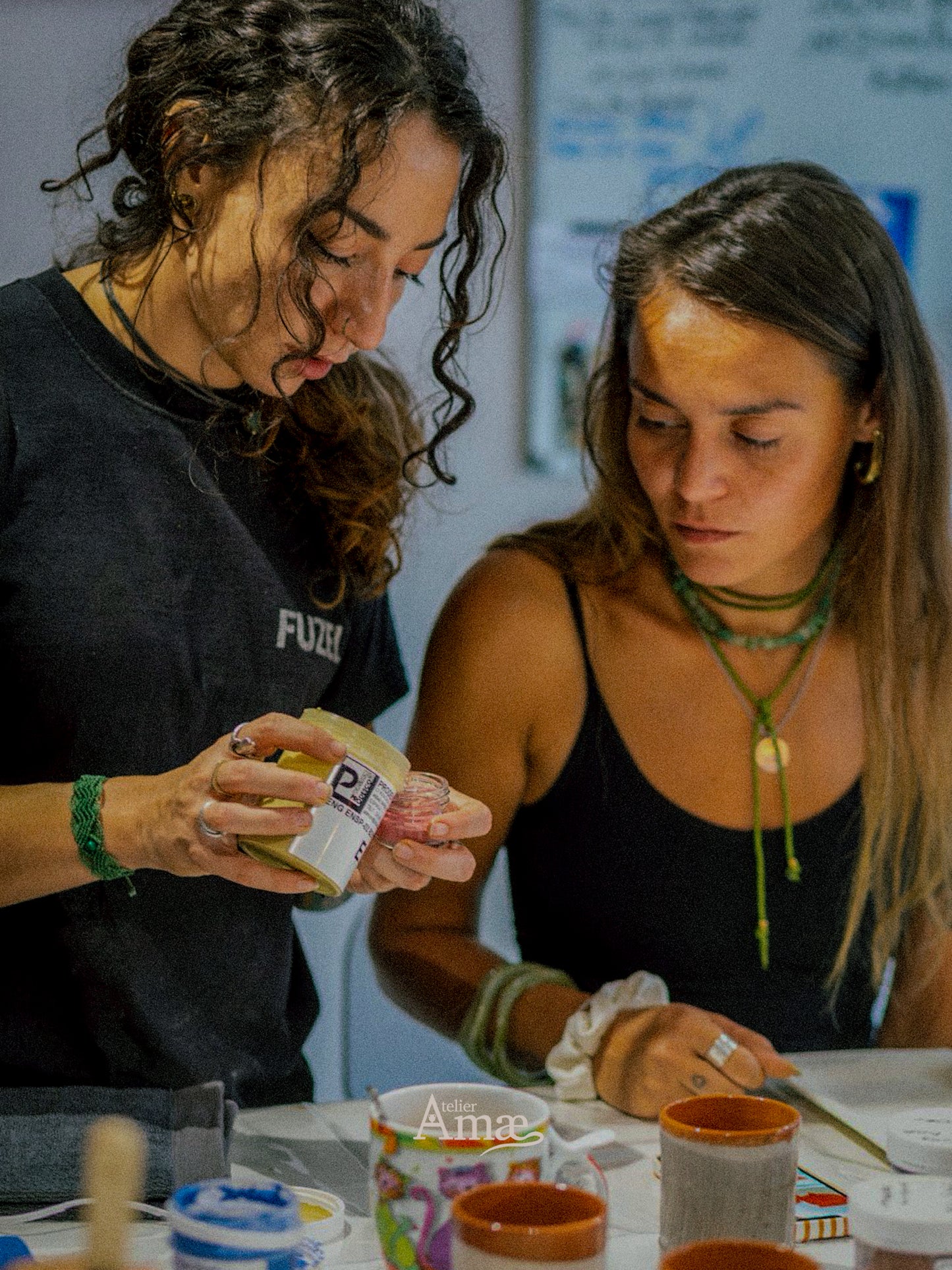 Atelier de décoration magique sur céramique 🌙 - Tout niveaux -