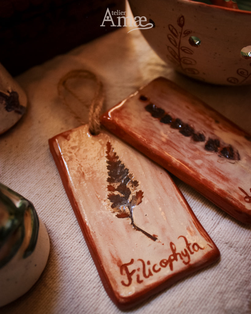 Herbario de cerámica - difusor de aceites y fragancias - colgante