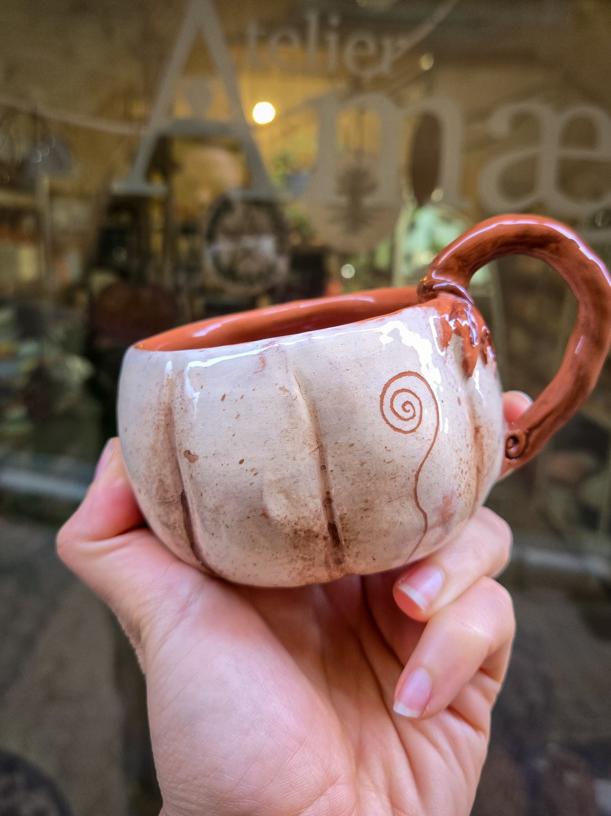 Pumpkin Ball Gift Set – Mug or Cauldron + Spiced Pumpkin Spell Tea 🎃🍵
