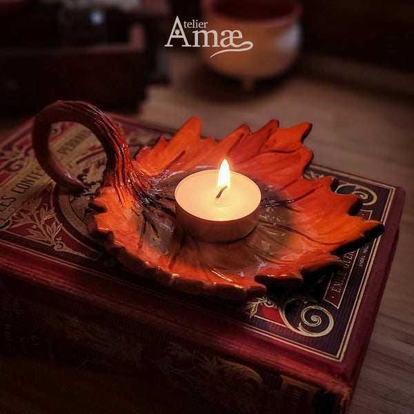 Feuille d'automne décorative et bougeoir céramique Atelier Amae