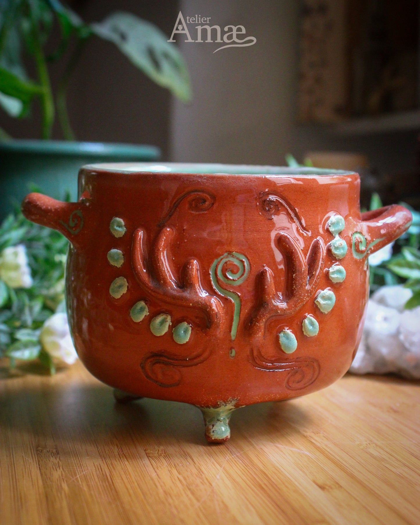 Mother Goddess Cauldron - Celtic Woods