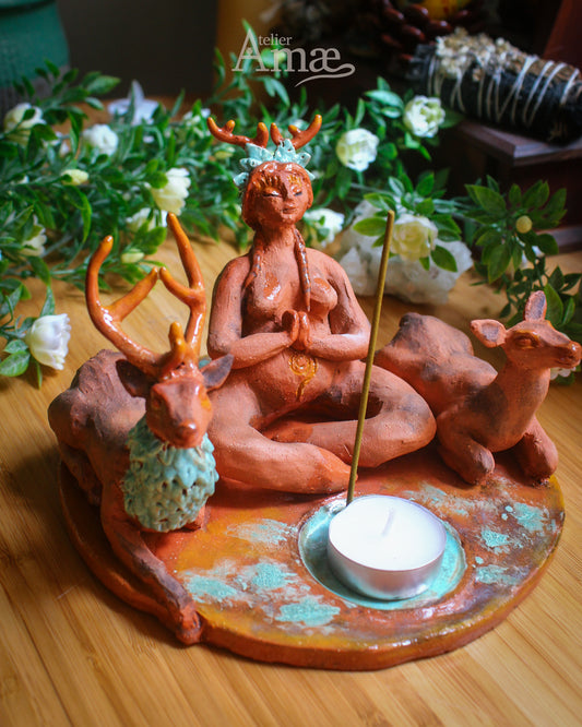 Estatuilla Altar Diosa Madre - Diana
