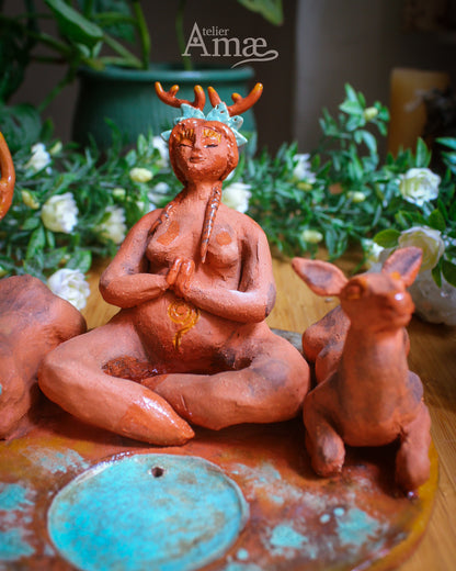Estatuilla Altar Diosa Madre - Diana