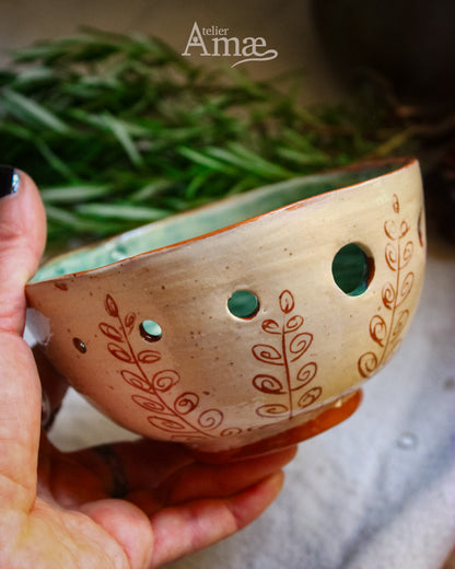 Bol à équeuter - Bol à enlever les herbes en céramique - fait main
